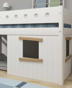 FLEXA White halbhohes Bett mit Schrägleiter und Baumhaus Panelen weiß/Eiche