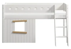 FLEXA White halbhohes Bett mit Schrägleiter und Baumhaus Panelen weiß/Eiche