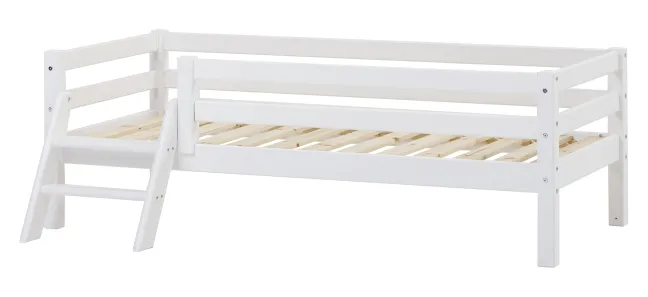 Hoppekids ECO Dream Juniorbett 70x160cm mit 3/4 Absturzs. und kleiner Leiter weiß