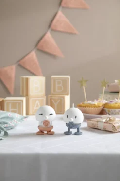 Hoptimist® Wackelfigur Baby Bumble S blau