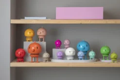 Hoptimist® Wackelfigur Bumble M lila