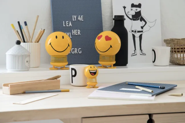 Hoptimist® Wackelfigur Smiley Joy S gelb