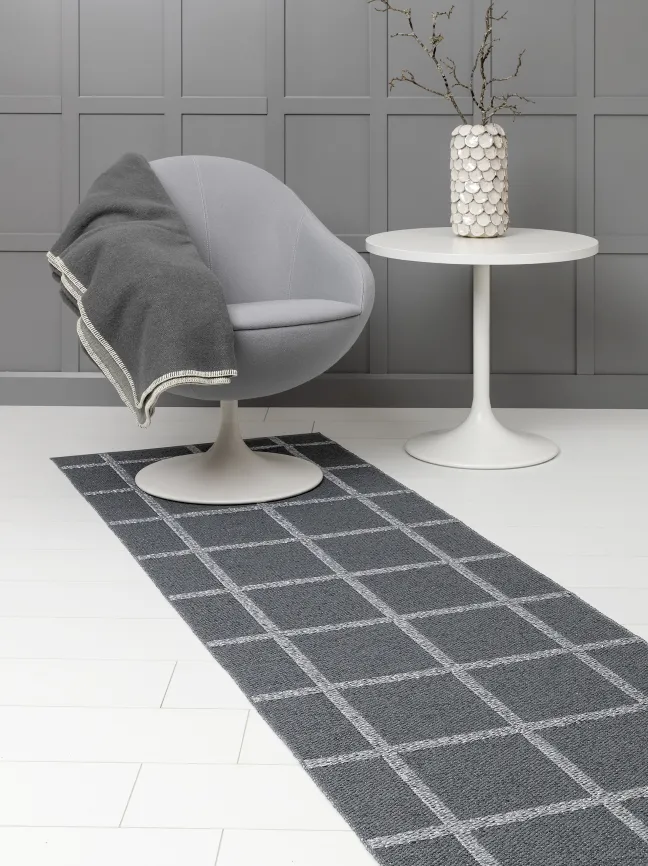 Pappelina Teppich Ada Granit/Grey Metallic 70 x 225 cm AD9E722 Sale