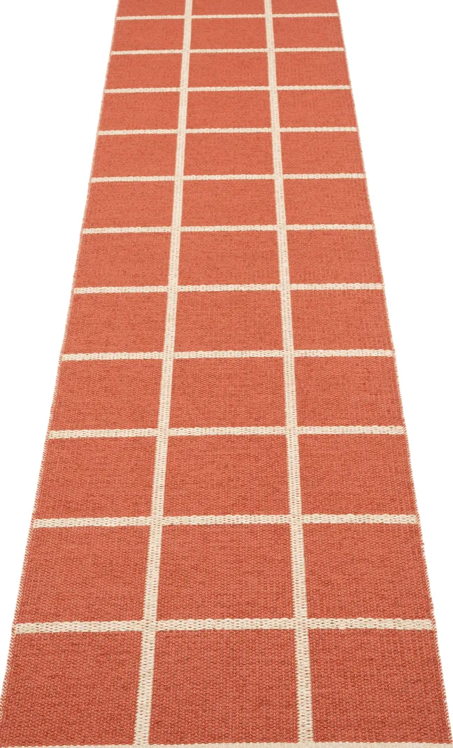 Pappelina Teppich CRISS Brick 70 x 300cm CR4C730