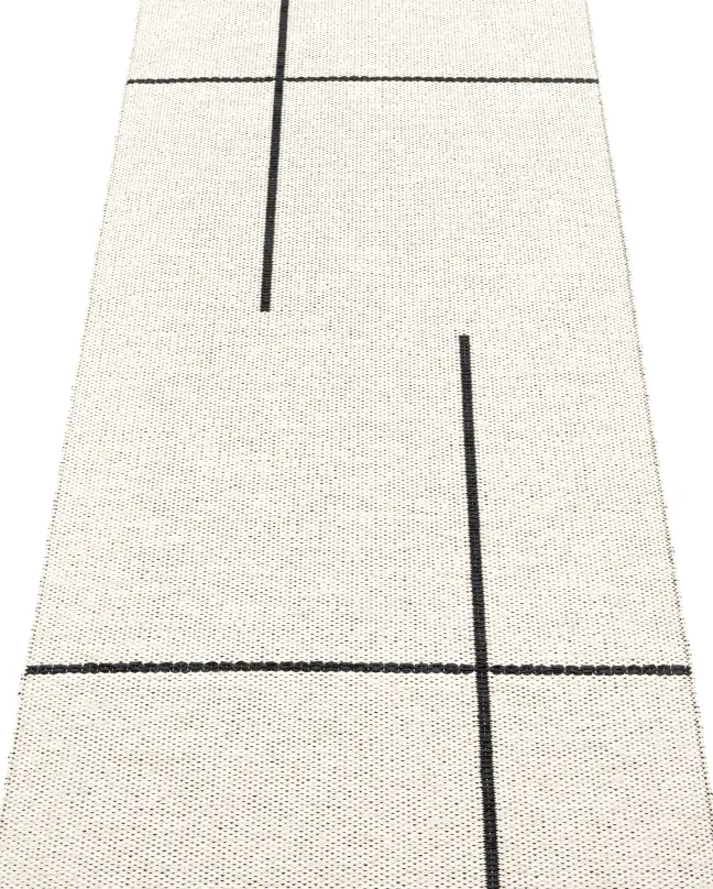 Pappelina Teppich Fred Black Vanilla 70 x 180 cm FRX718