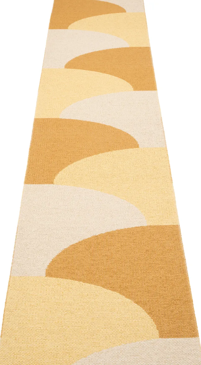 Pappelina Teppich HILL Ochre 70 x 360 cm HI5B736