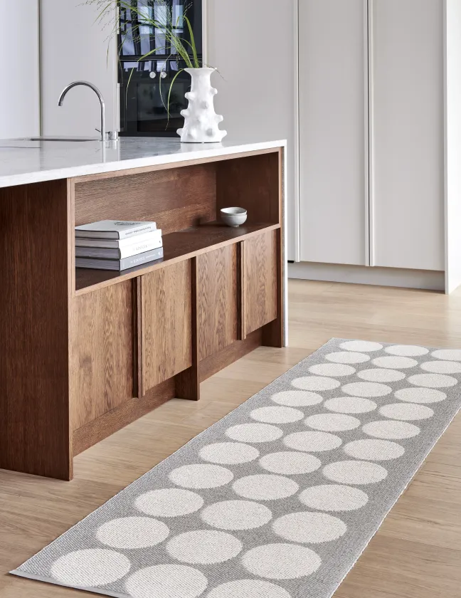 Pappelina Teppich Hugo Linen Vanilla 70 x 320 cm HU9F732