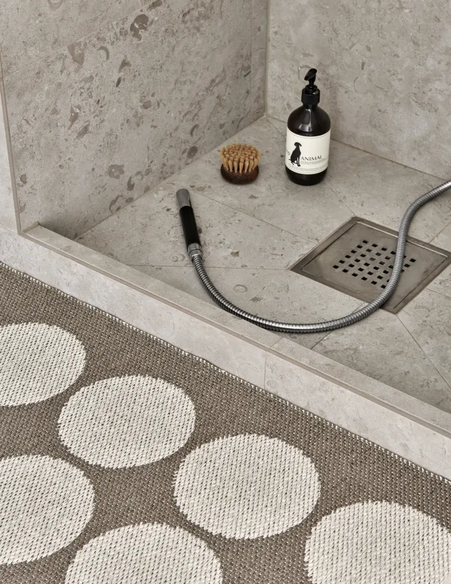 Pappelina Teppich Hugo Walnut Linen 180 x 260 cm HU6K1826