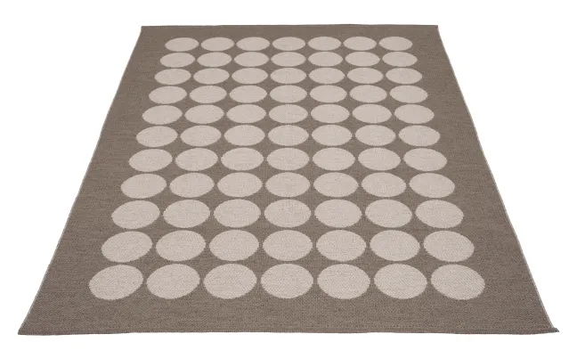 Pappelina Teppich Hugo Walnut Linen 180 x 260 cm HU6K1826