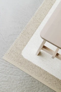 Pappelina Teppich Ilda Beige Vanilla 70 x 240 cm IL6E724