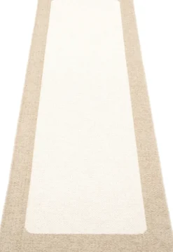 Pappelina Teppich Ilda Beige Vanilla 70 x 240 cm IL6E724