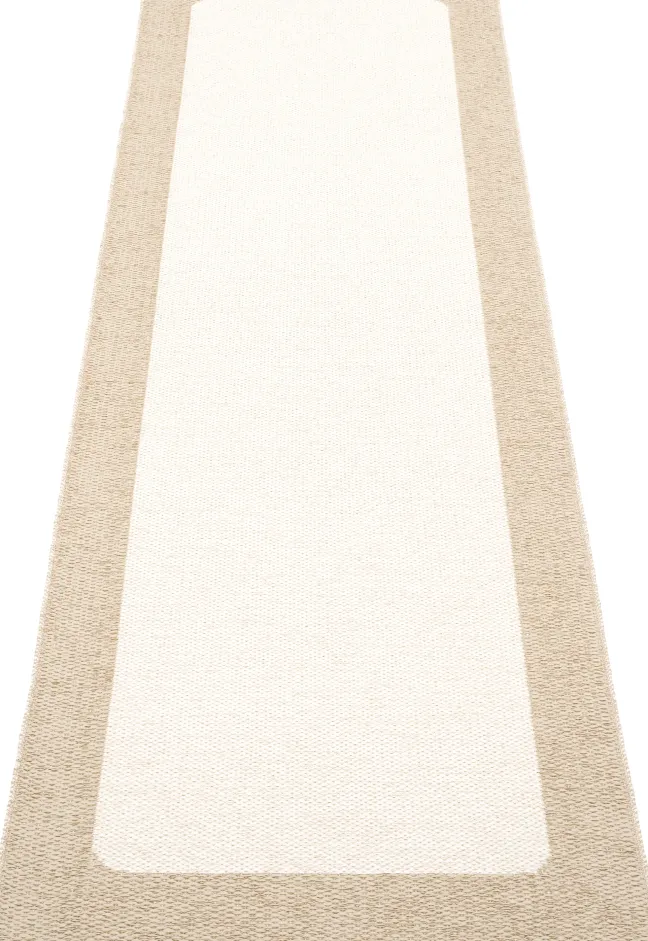 Pappelina Teppich Ilda Beige Vanilla 70 x 240 cm IL6E724