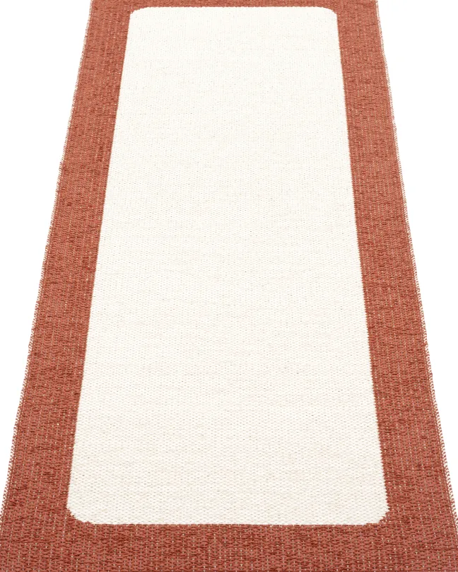 Pappelina Teppich Ilda Brick Vanilla 70 x 180 cm IL4C718