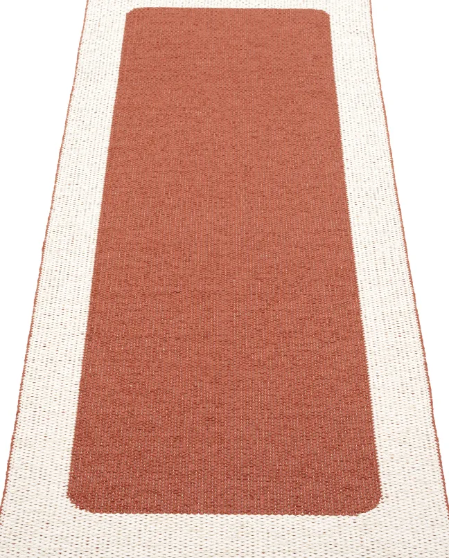 Pappelina Teppich Ilda Brick Vanilla 70 x 180 cm IL4C718