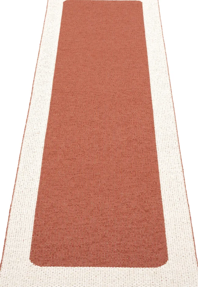 Pappelina Teppich Ilda Brick Vanilla 70 x 240 cm IL4C724