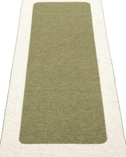 Pappelina Teppich Ilda Pine Vanilla 70 x 180 cm IL1N718