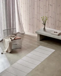 Pappelina Teppich LEA Linen 70 x 300 cm LEA9F730