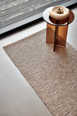 Pappelina Teppich Sam Brown/Linen 70 x 225 cm SAM6A722