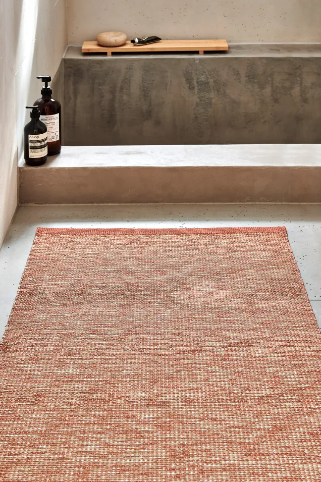 Pappelina Teppich Sam Pale Orange/Cream 70 x 225 cm SAM4A722