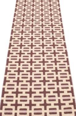 Pappelina Teppich TOM Burgundy 70 x 300 cm TOM8G730
