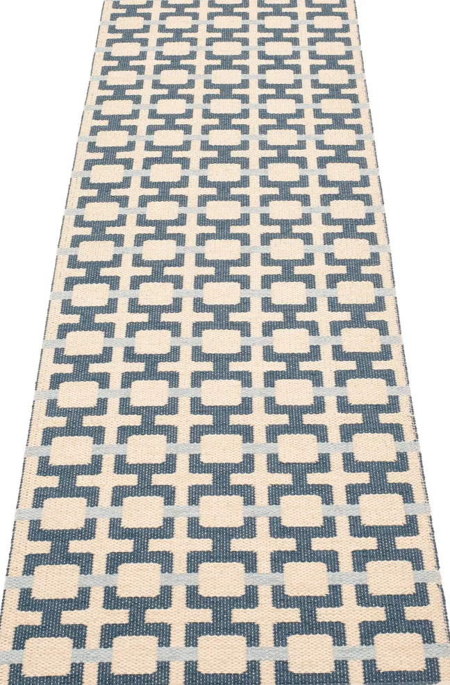 Pappelina Teppich TOM Ocean Blue 70 x 120 cm TOM3F712