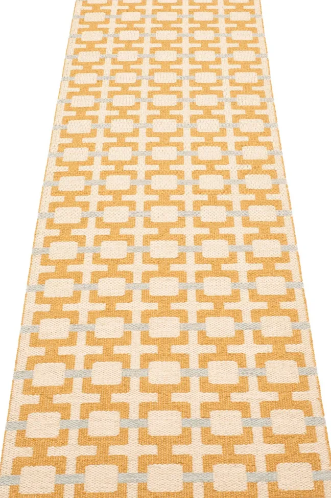 Pappelina Teppich TOM Ochre 70 x 240 cm TOM5B724