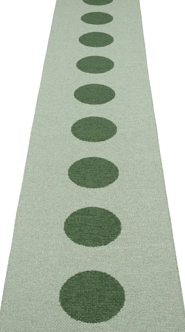 Pappelina Teppich VERA POP Leaf 70 x 360 cm VP1P736