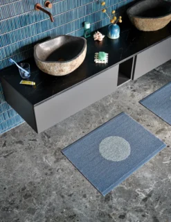Pappelina Teppich VERA POP River Blue 70 x 280 cm VP3R728