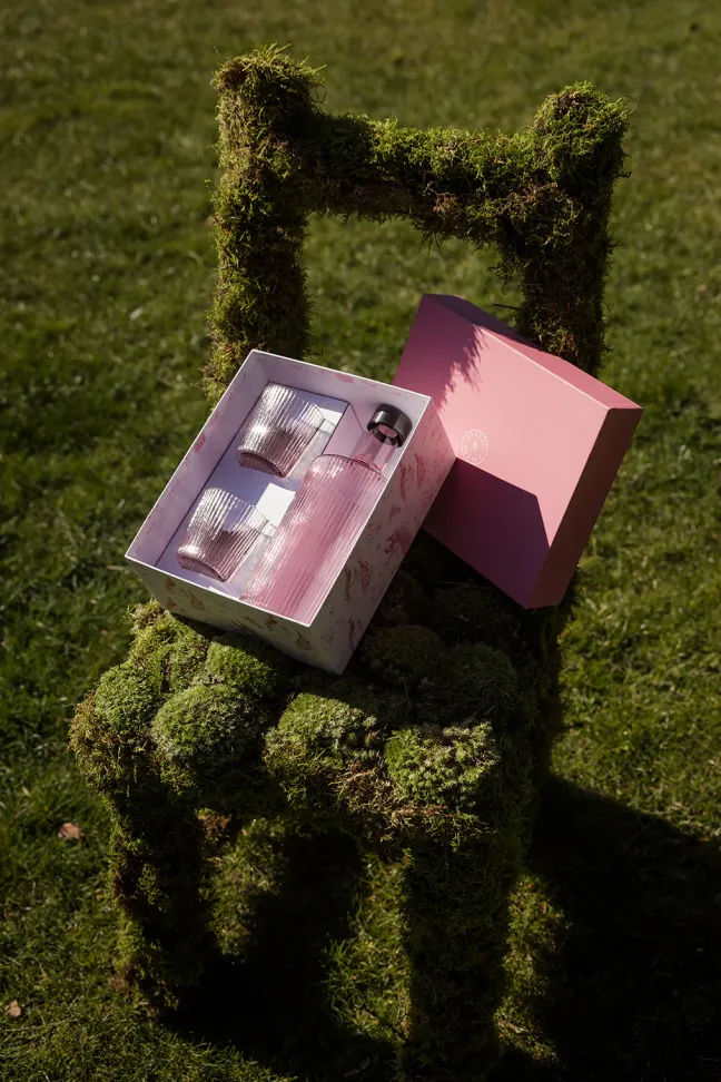 Paveau Pink Geschenkset Flasche + 2 Gläser Sale