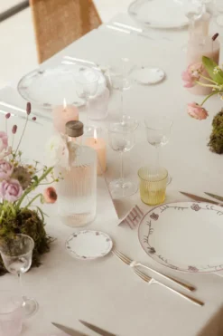 Paveau White Haven Geschenkset Flasche + 2 Gläser Sale
