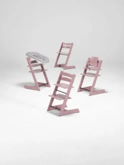 STOKKE® Mega Set Tripp Trapp® Heather Mauve + Babyset² Heather Mauve + Tray Tisch weiß