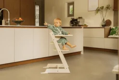 STOKKE® Mega Set Tripp Trapp® Vanilla White + Babyset² Vanilla White + Newbornset