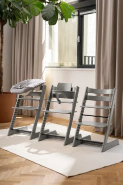 STOKKE® Tripp Trapp® Aktions-Set Storm grey inkl. Newbornset