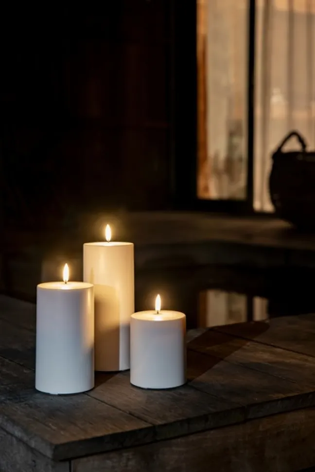 UYUNI LED Outdoor-Kerze 8,4x20 cm white
