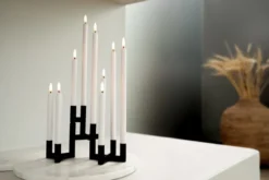 UYUNI Matrix Kerzenständer für 4 Mini Stabkerzen Black
