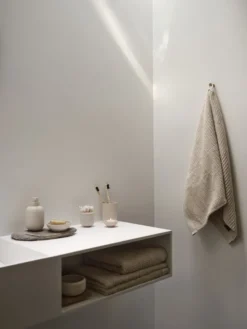 ZONE Denmark Gefäß mit Deckel Sensu 6,5 x 9 cm Sand