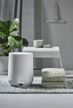 ZONE Denmark Pedaleimer Nova White 3L